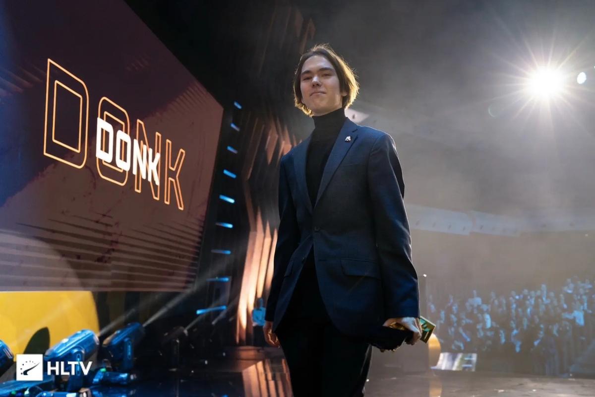 CCT对拒绝打开摄像头的玩家处以罚款